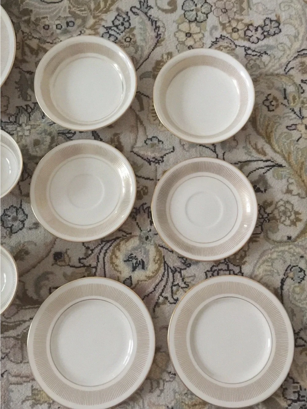 Lenox Flourish Vintage Gold Beige China Two Serving Set 14 Piece plates